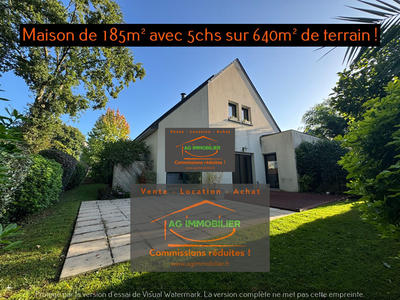 Maison - 185 m² - 7 pièces