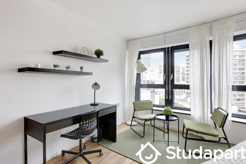 Chambre - 10 m² - 1 pièce