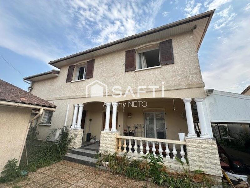 Maison - 190 m² - 6 pièces