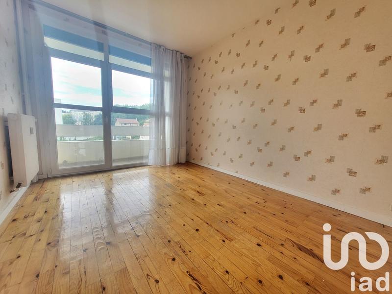 Appartement - 84 m² - 4 pièces