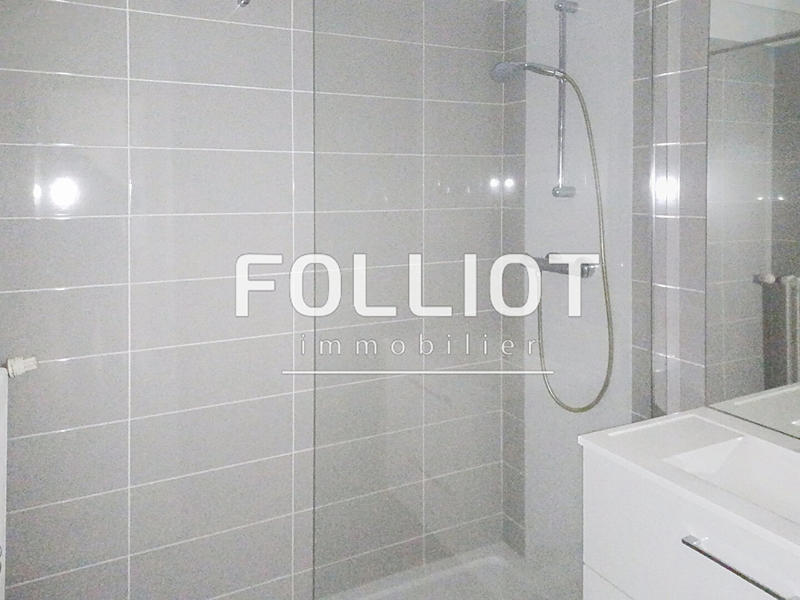 Immeuble - 130 m² - 6 pièces