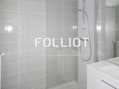 Immeuble - 130 m² - 6 pièces