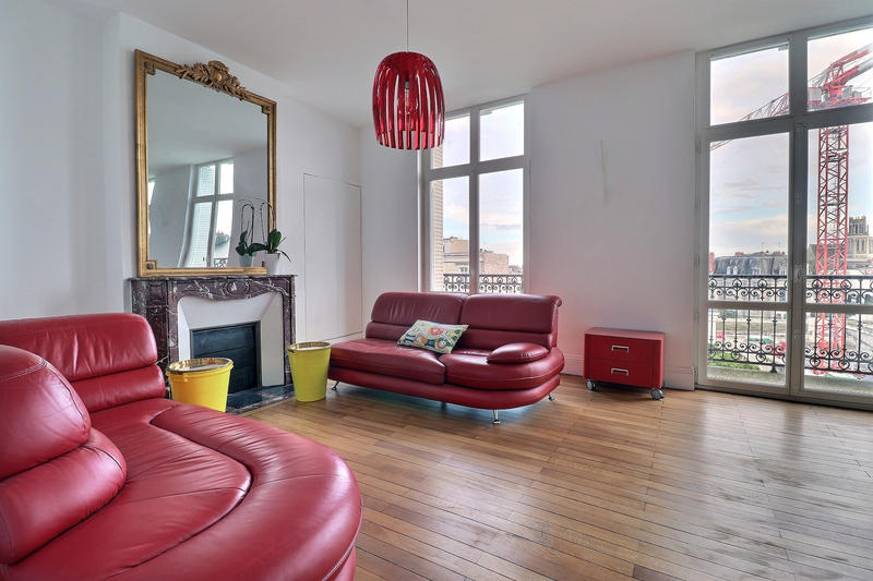 Appartement - 229 m² - 7 pièces