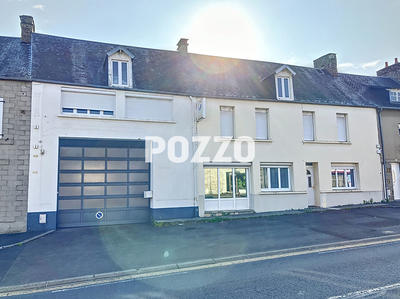 Maison - 600 m² - 6 pièces