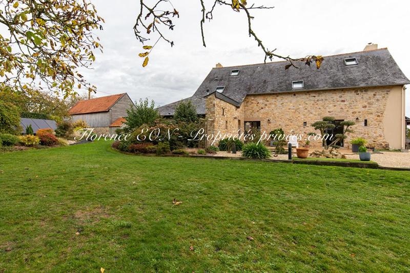 Maison - 218 m² - 5 pièces