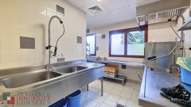 Fonds de commerce - Hôtellerie / Restauration - 250 m²