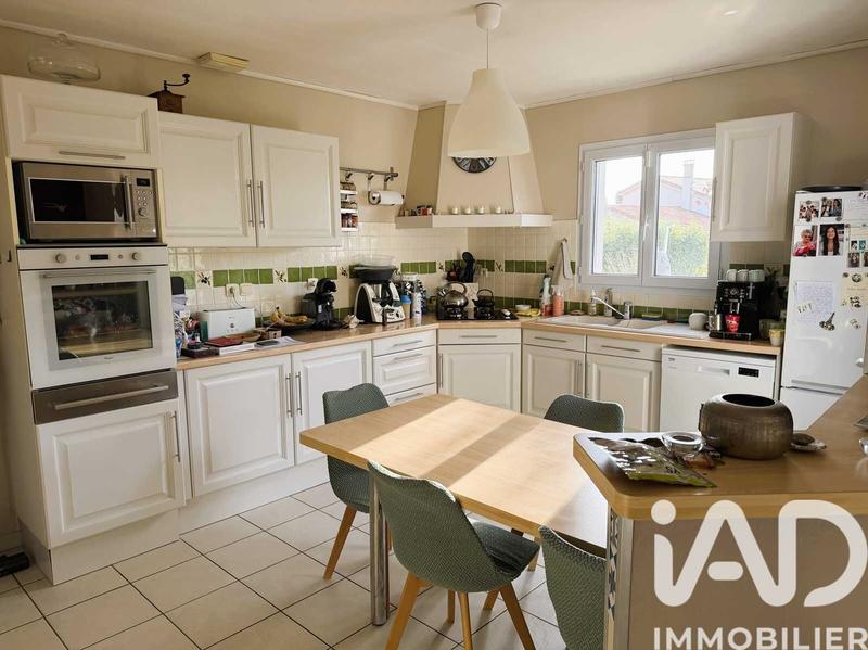 Maison - 110 m² - 5 pièces