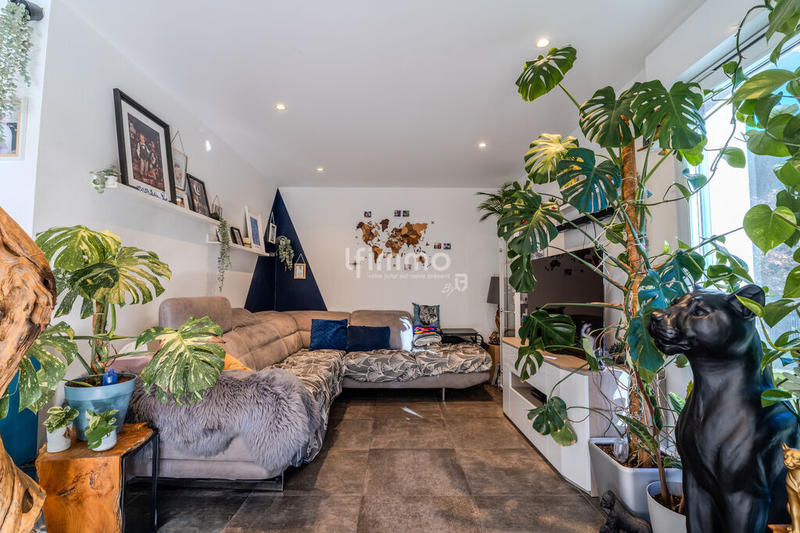 Maison - 98 m² - 4 pièces