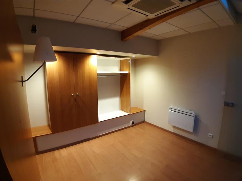 Local commercial - 229 m² - 6 pièces