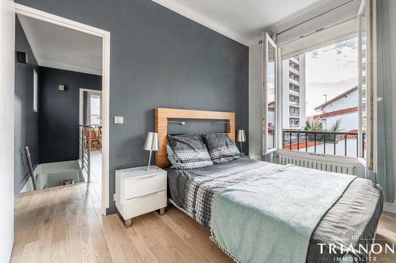 Château - 144 m² - 7 pièces