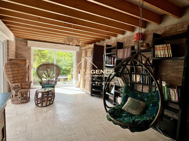 Maison ancienne - 180 m² - 7 pièces