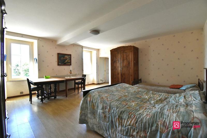 Maison - 150 m² - 7 pièces