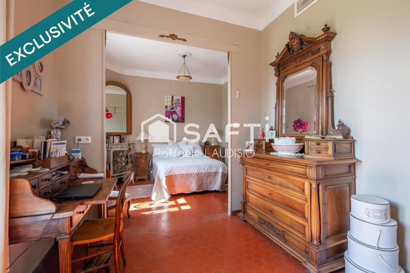 Maison de maîtres - 230 m² - 6 pièces