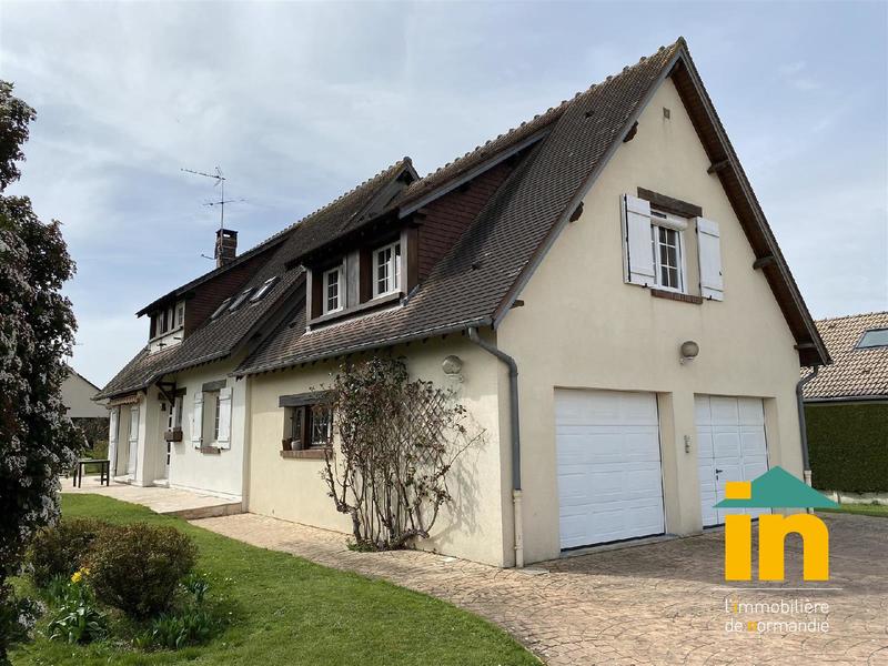 Maison de ville - 140 m² - 5 pièces