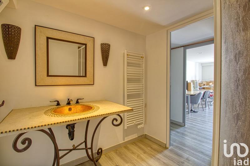 Maison - 195 m² - 7 pièces