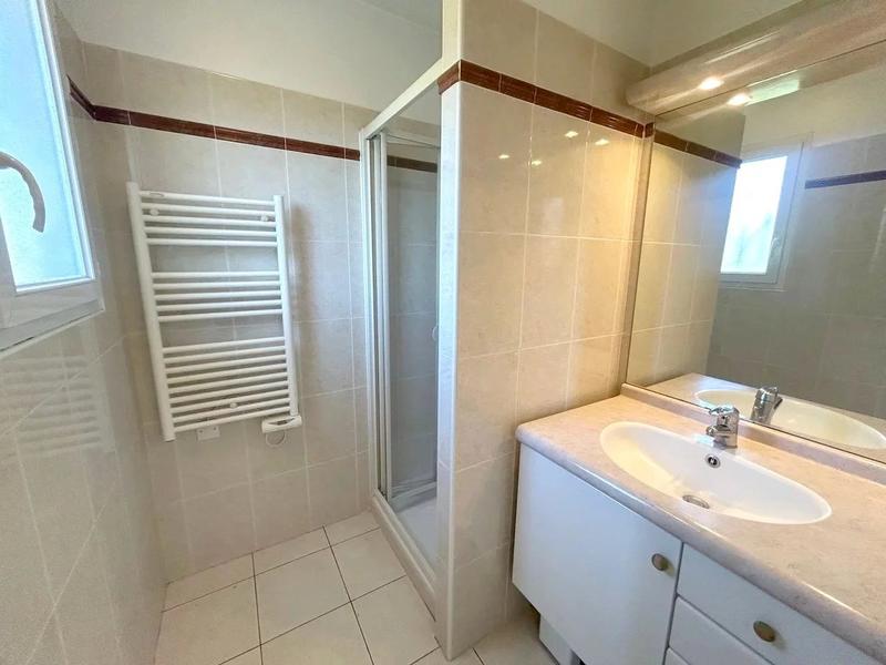 Maison jumelée - 118 m² - 5 pièces