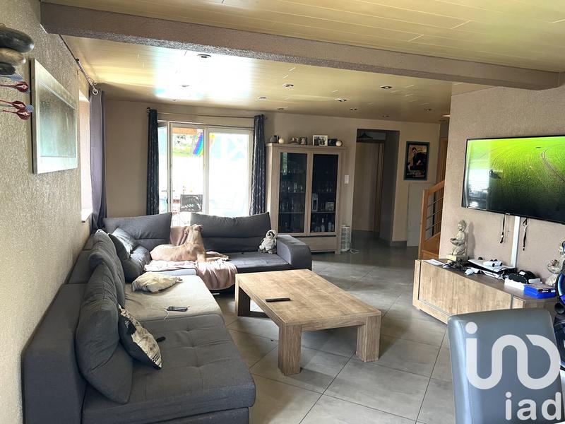 Maison - 140 m² - 5 pièces