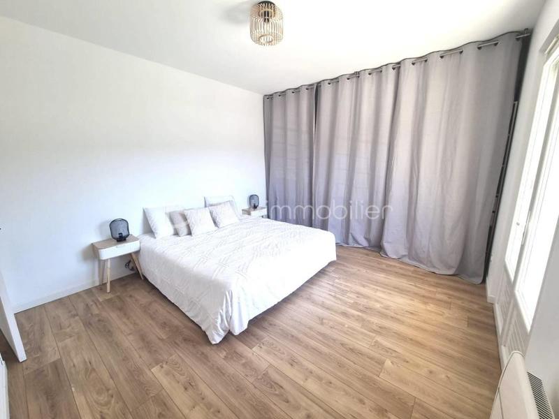 Maison - 135 m² - 5 pièces