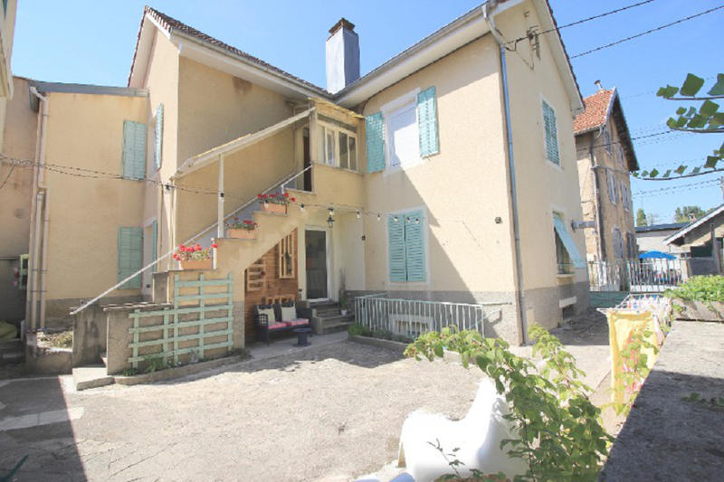 Maison de ville - 144 m² - 8 pièces