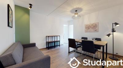 Chambre - 9 m² - 1 pièce