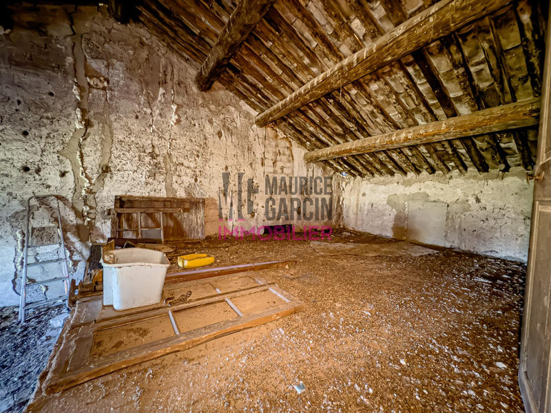 Maison - 151 m² - 7 pièces