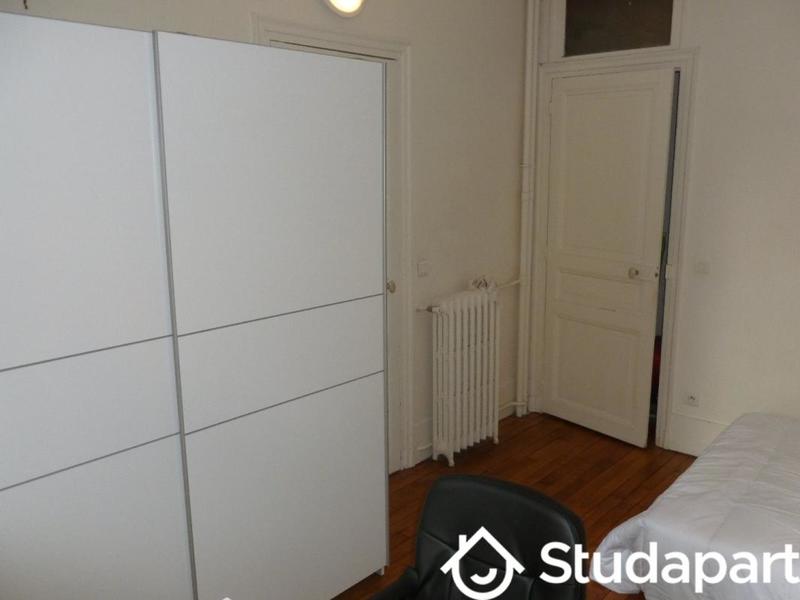Chambre - 15 m² - 1 pièce