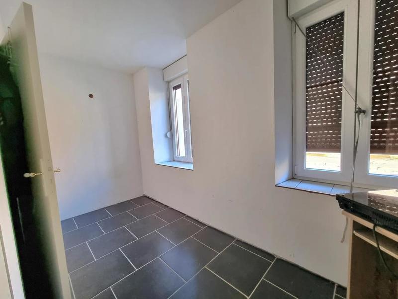 Maison - 296 m² - 13 pièces