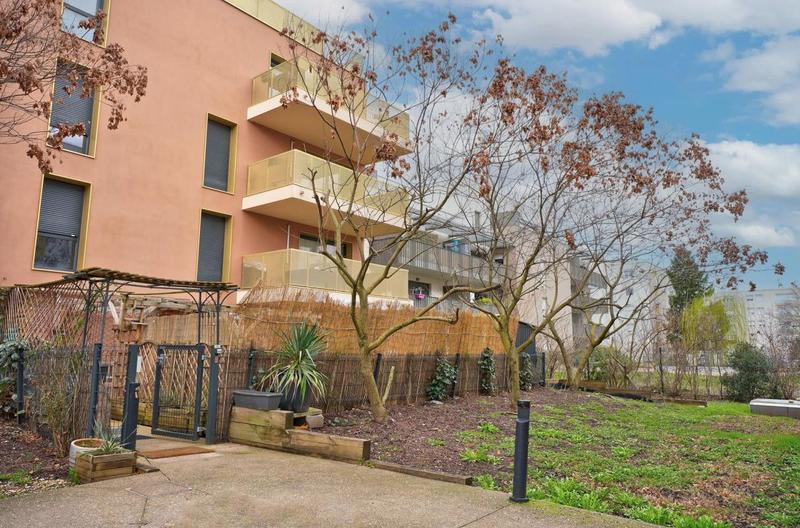 Appartement - 82 m² - 4 pièces