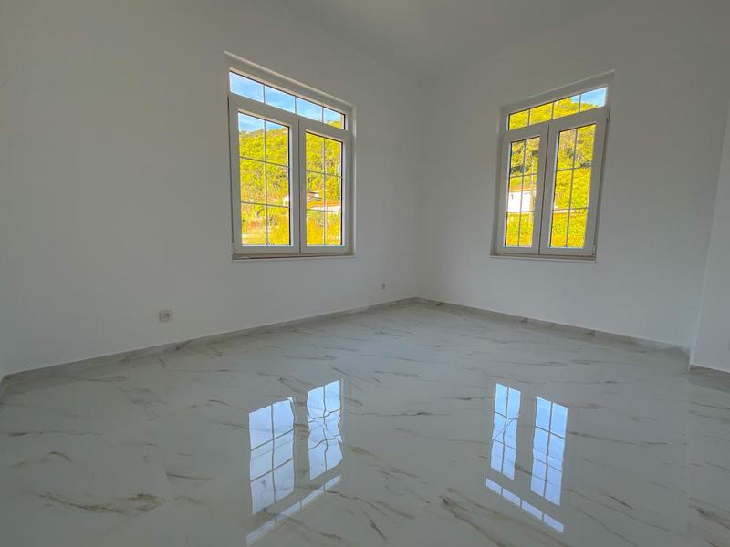 Maison - 176 m² - 6 pièces