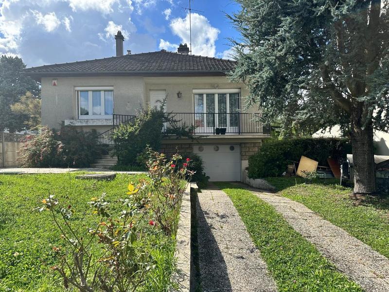 Maison - 86 m² - 4 pièces