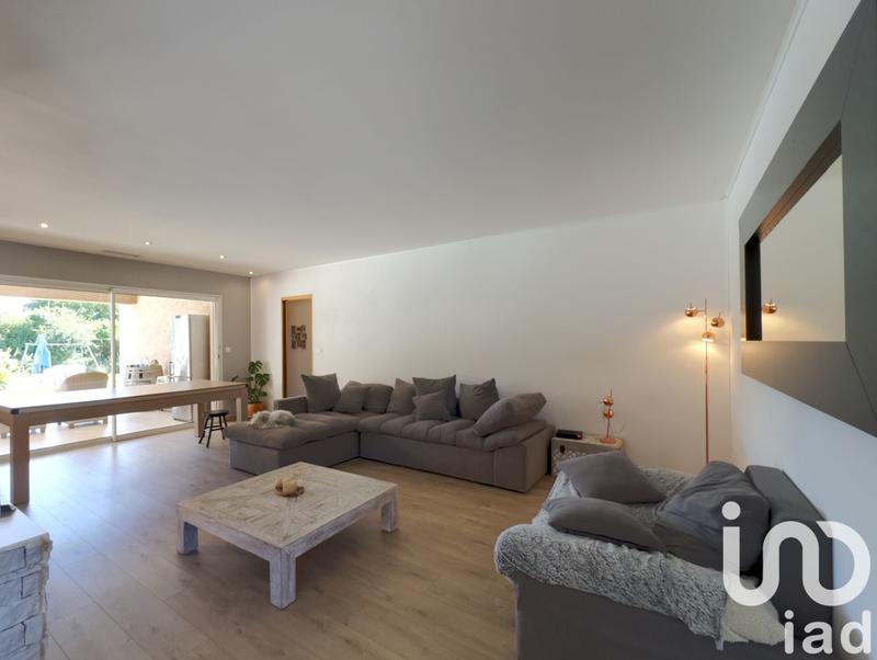 Maison - 187 m² - 7 pièces