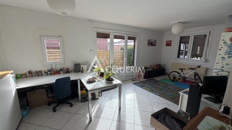 Maison traditionnelle - 102 m² - 5 pièces