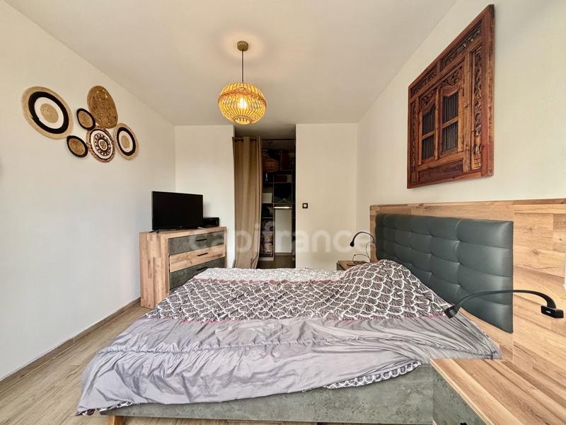 Maison - 98 m² - 5 pièces