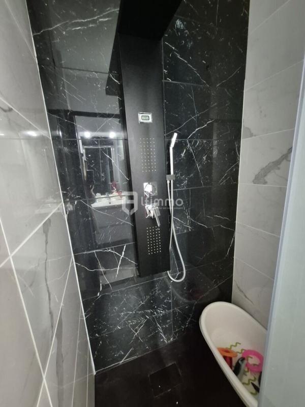 Appartement - 70 m² - 4 pièces