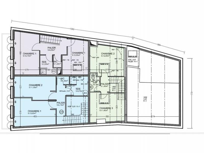 Appartement - 217 m² - 10 pièces