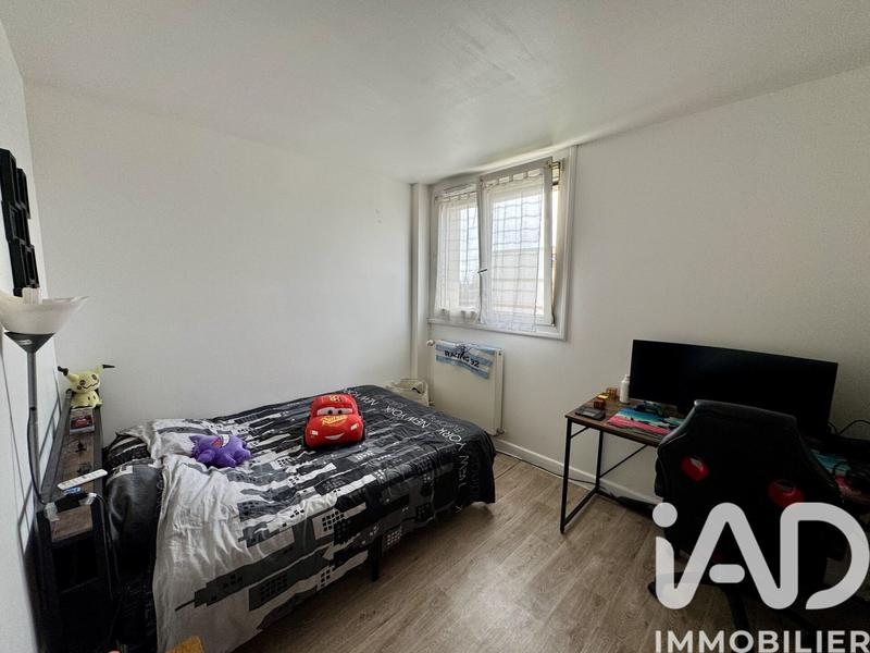 Appartement - 80 m² - 4 pièces
