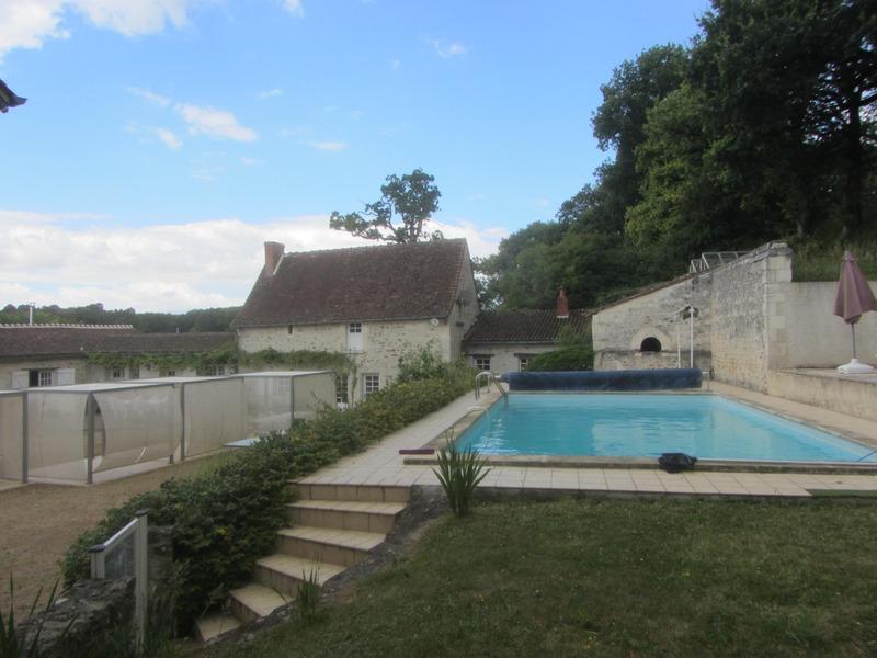 Haras - 330 m² - 15 pièces