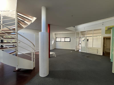 Bureau - 170 m²