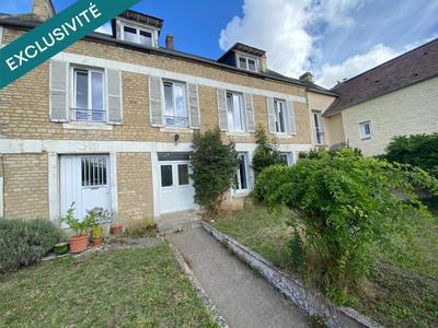 Maison - 200 m² - 8 pièces