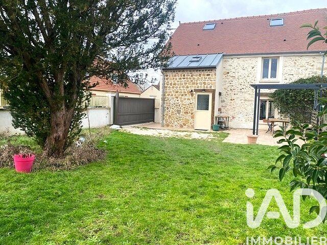 Maison - 120 m² - 4 pièces