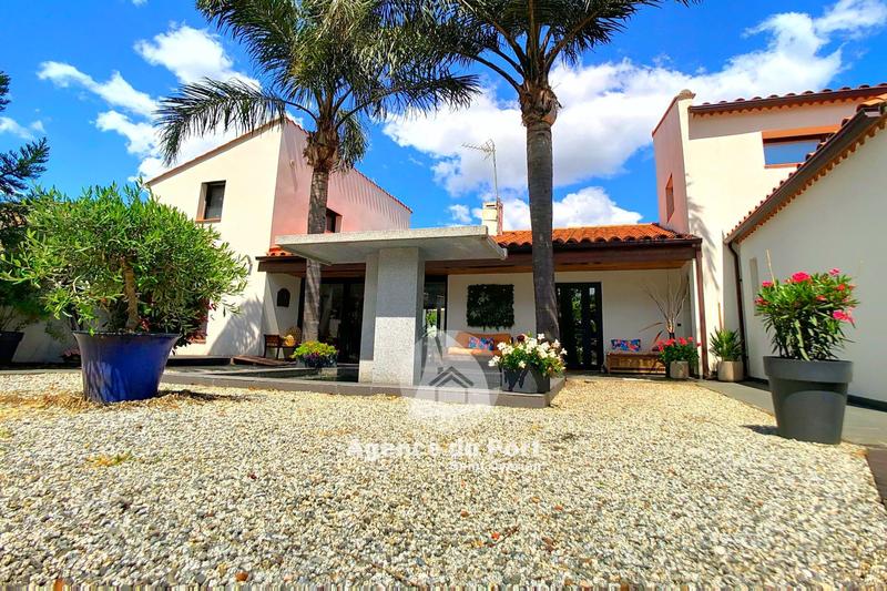 Villa - 200 m² - 6 pièces