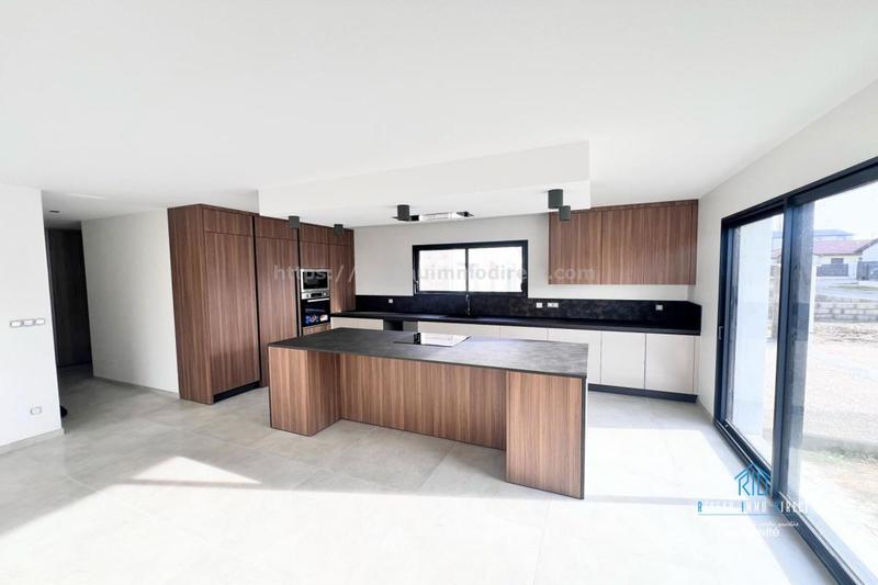 Villa - 120 m² - 5 pièces