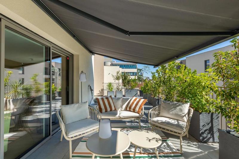 Appartement - 82 m² - 3 pièces