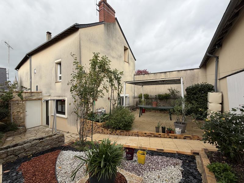 Maison ancienne - 117 m² - 6 pièces