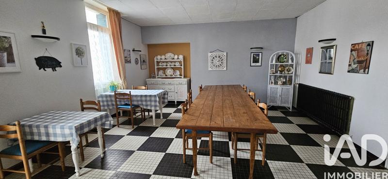 Maison - 356 m² - 15 pièces