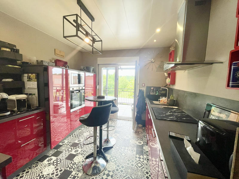 Maison - 125 m² - 6 pièces