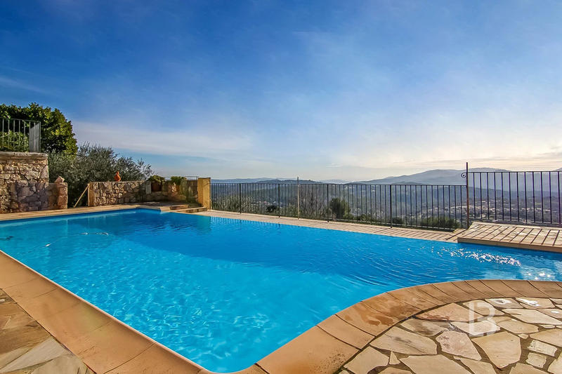 Maison - 155 m² - 5 pièces