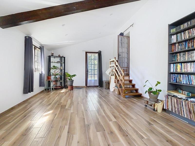 Maison - 167 m² - 6 pièces