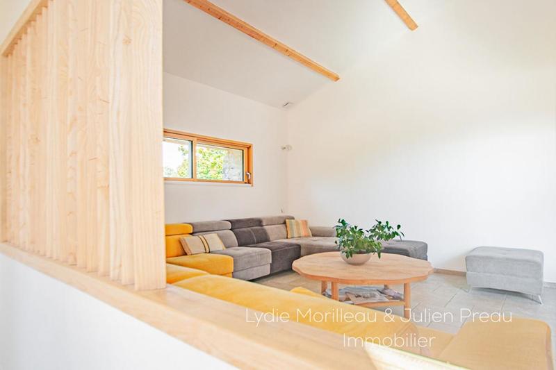 Maison - 196 m² - 8 pièces