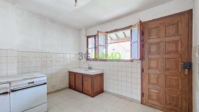 Maison - 105 m² - 6 pièces